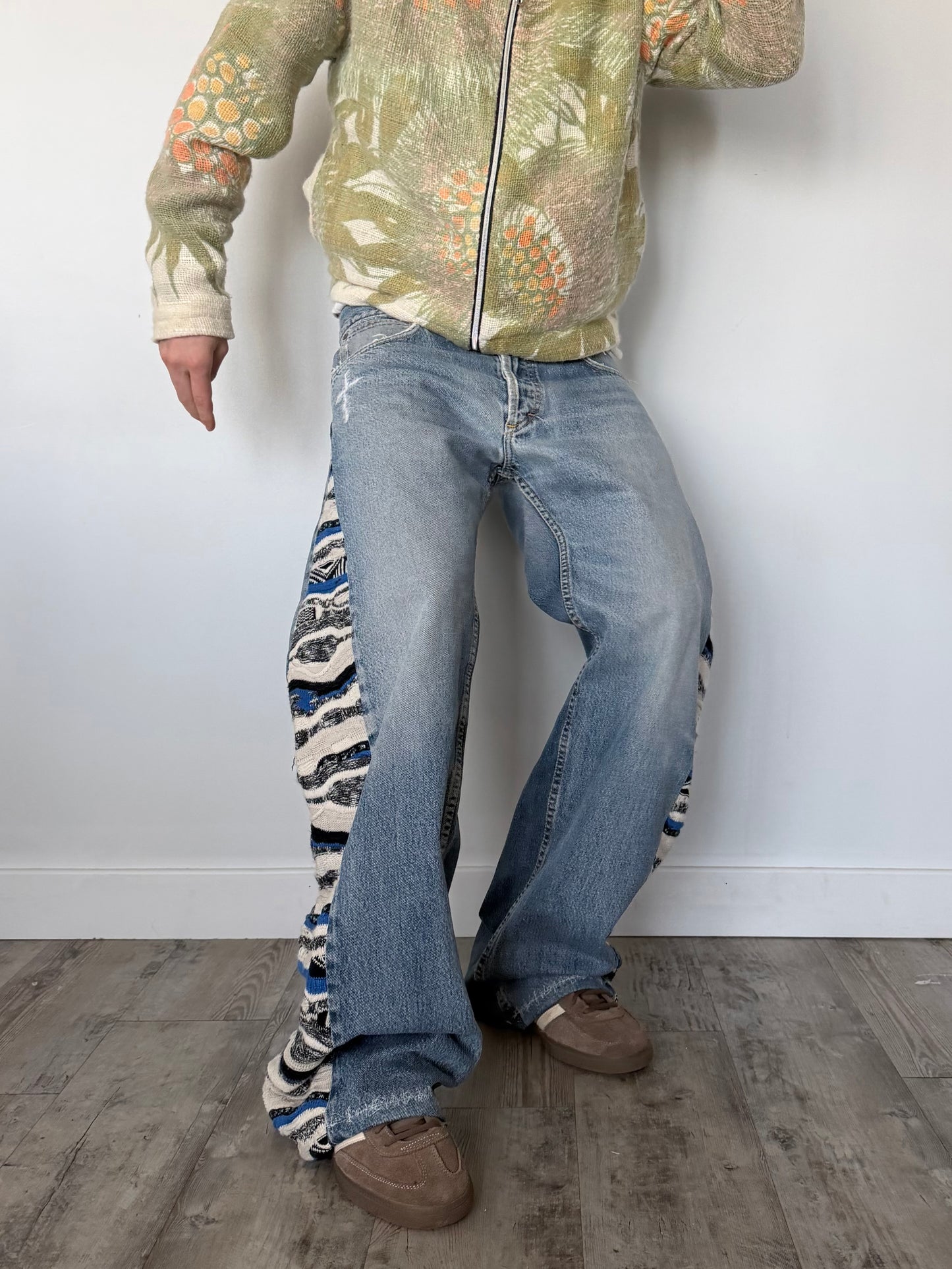 coogi flared denim
