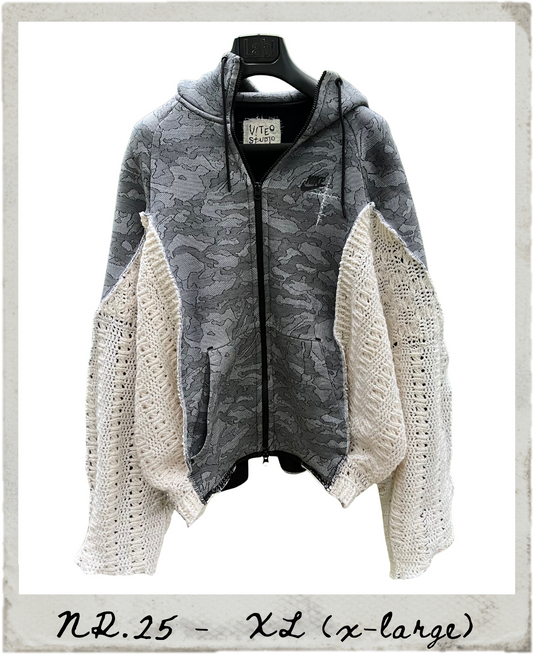Cozy Tech Knit Infused Fleece NR.25