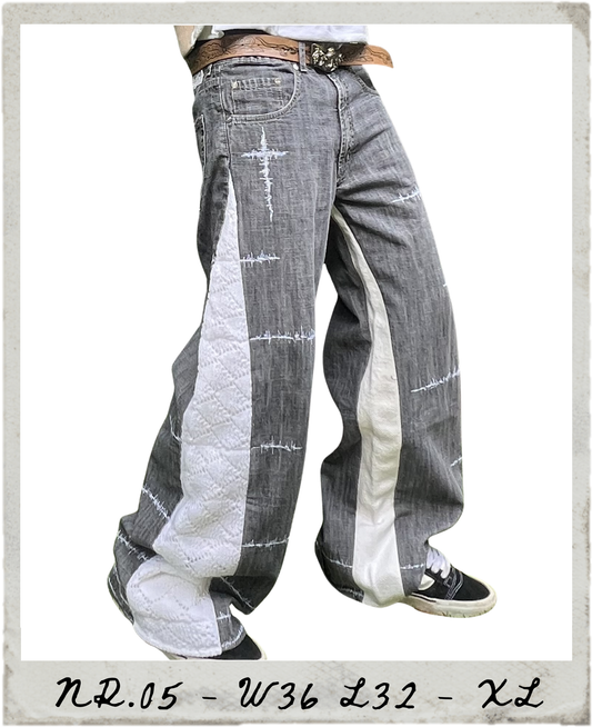 Cross n' Scars Knitted Flared Denim Jeans NR.05