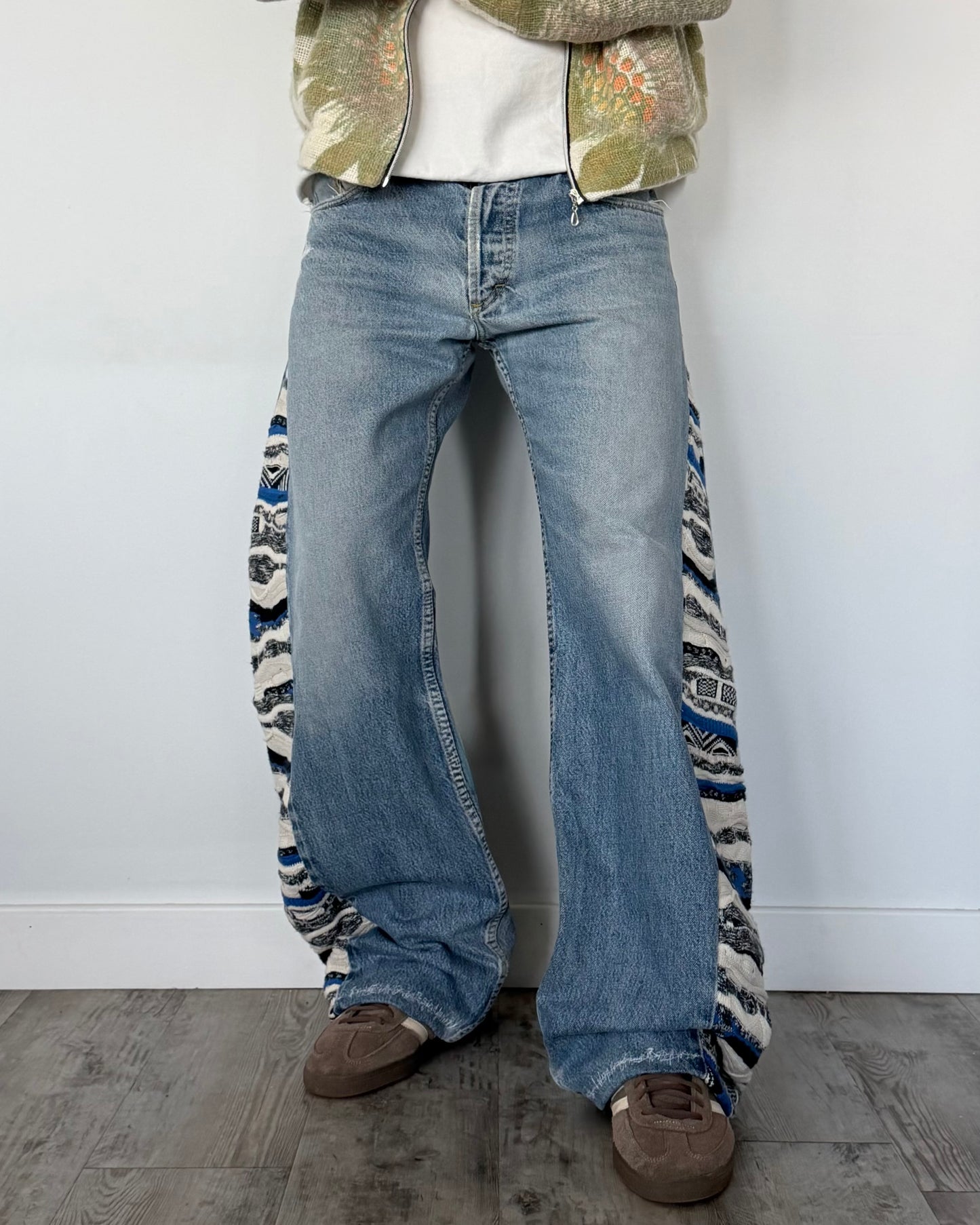 coogi flared denim