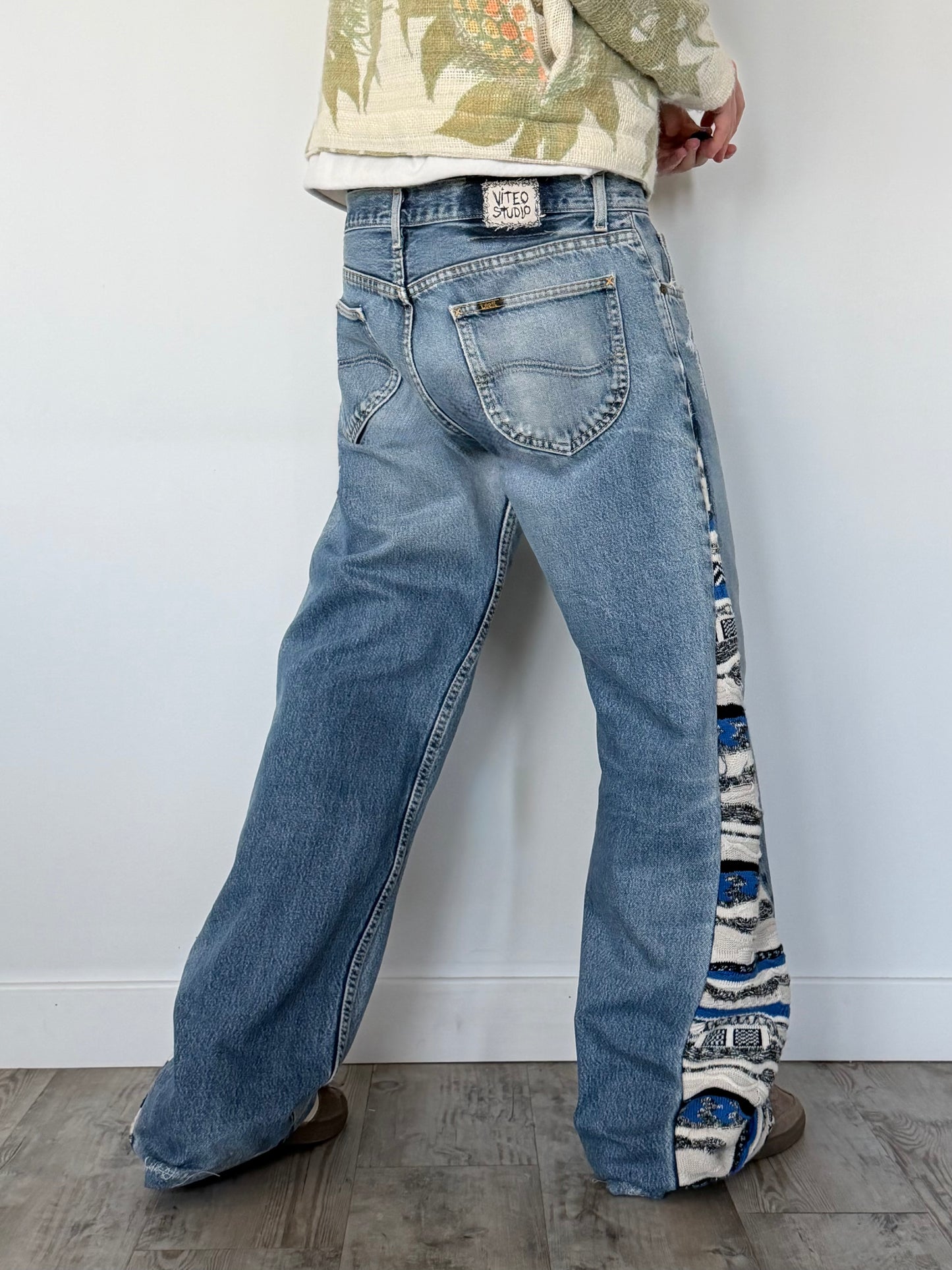 coogi flared denim